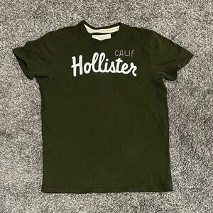 hollister tee